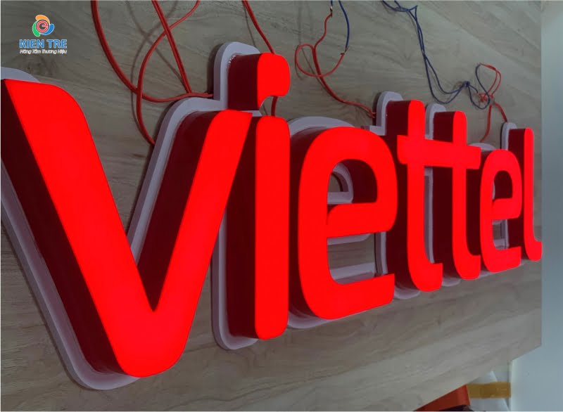 Xưởng gia công logo mica hút nổi thương hiệu Viettel số lượng lớn, uy tín, chuyên nghiệp